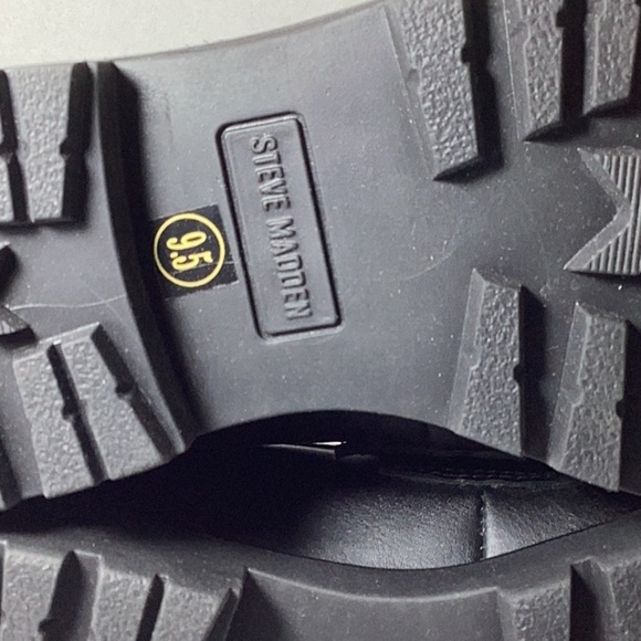 Haezel Womens Faux Leather Bit Loafers - Picture 9 of 11